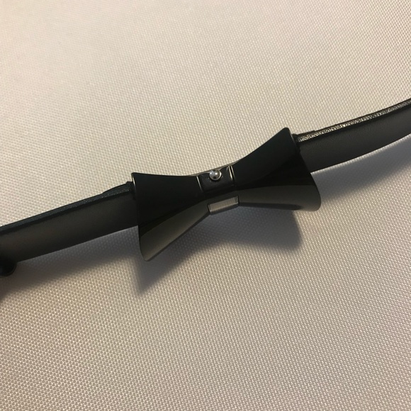 Marc by Marc Jacobs black leather bow watch - Picture 7 of 8